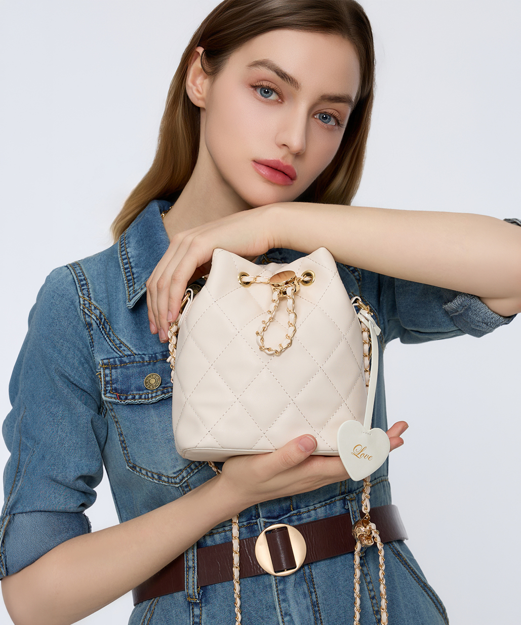 무크핸드백, 스튜디오세라