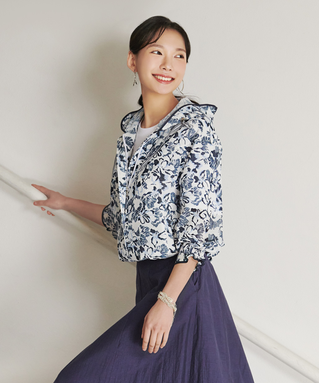 크로커다일레이디, 올리비아하슬러 외