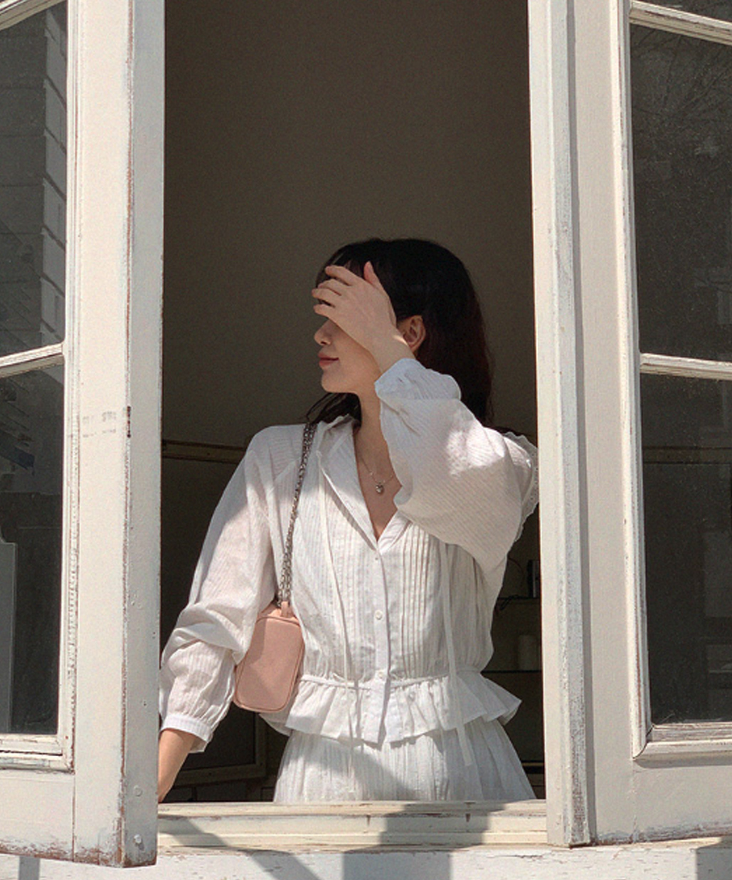 윈, 모노앳디 외