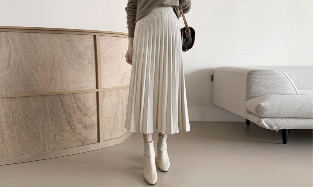 우아하고 멋스럽게~
어떤코디에도 딱인 스커트