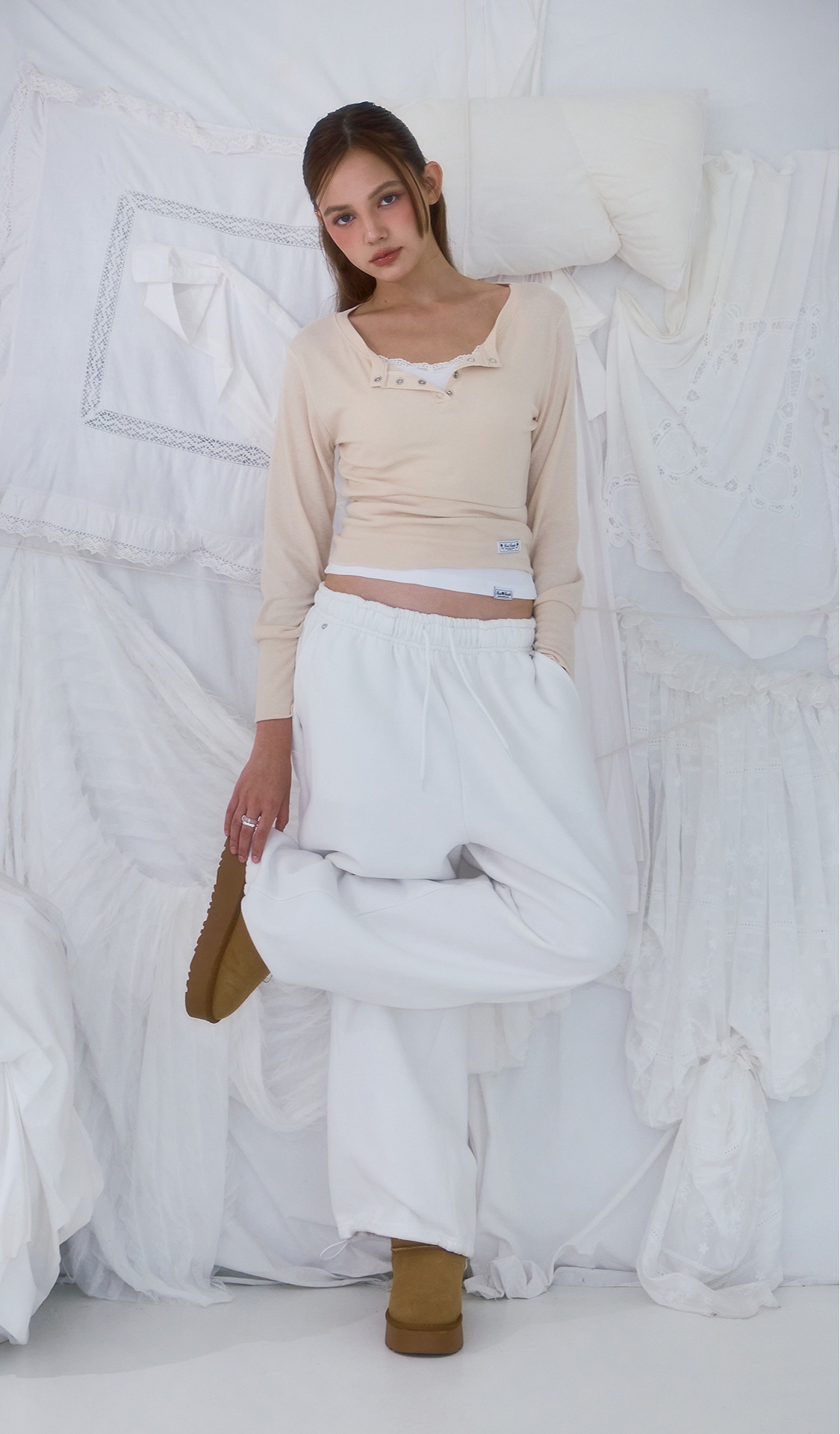 blured_RoséFrantz
2025 Winter