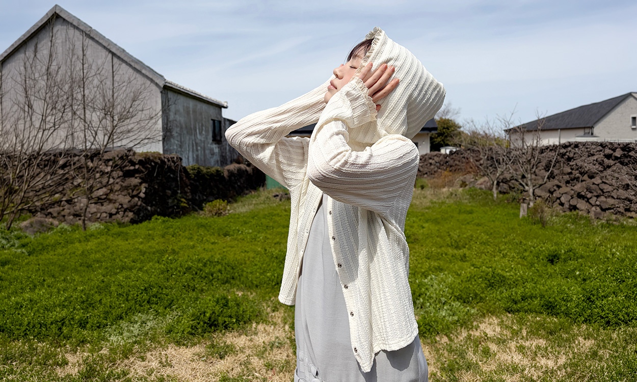 𝑠𝑝𝑟𝑖𝑛𝑔~
가디건 입기 좋은 날씨