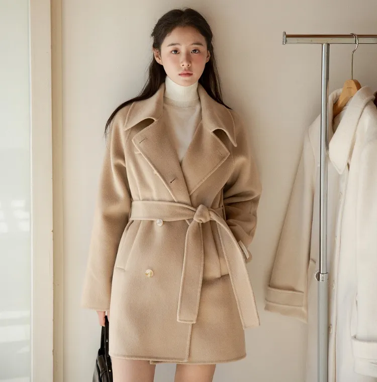 따뜻함을 입는 계절-
베노어 핸드메이드 코트