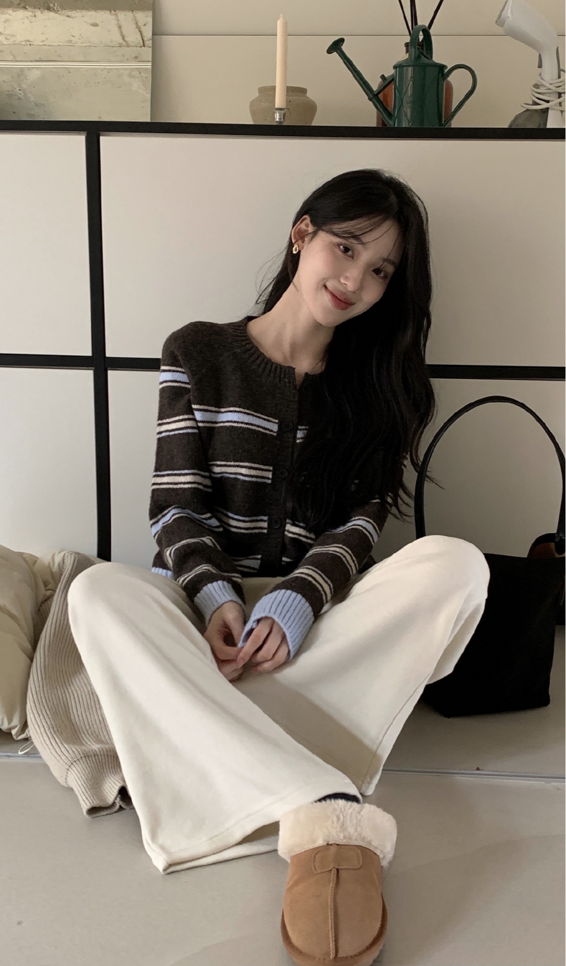 blured_시온과 함께하는
클라비스 겨울 신상