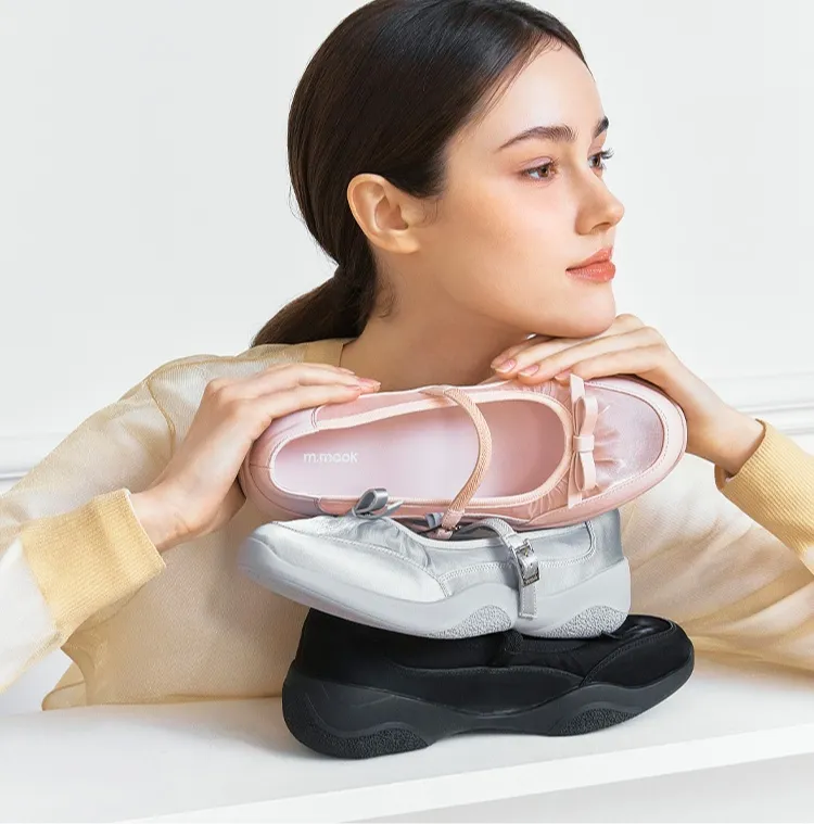 mook SPRING
편하고 예쁜 스니커즈