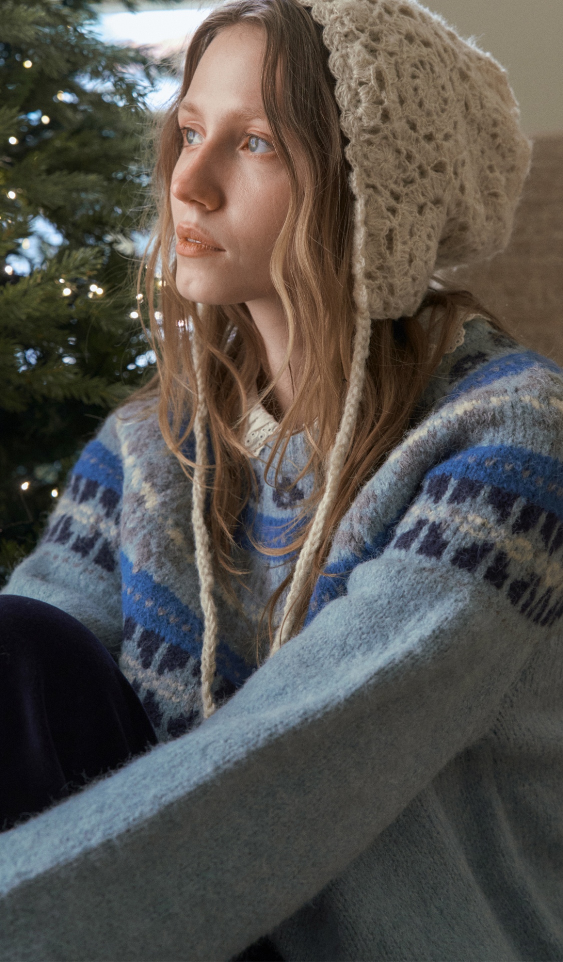 blured_25 FW HAINT
WINTER