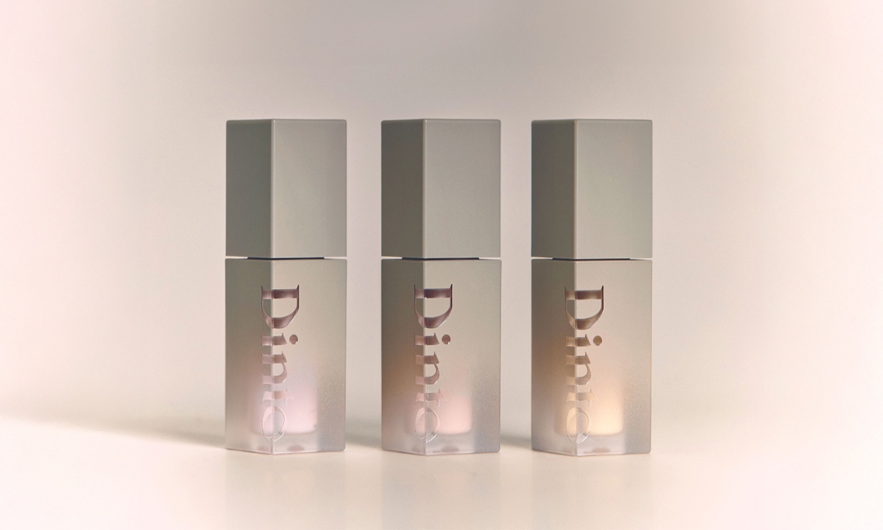 톤 보정부터 입체감까지
피부표현 치트키 톤실러