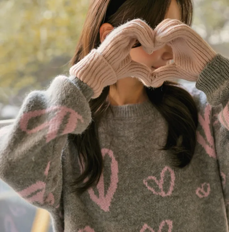 랄랄라~하트뿅뿅
하트 라운드니트