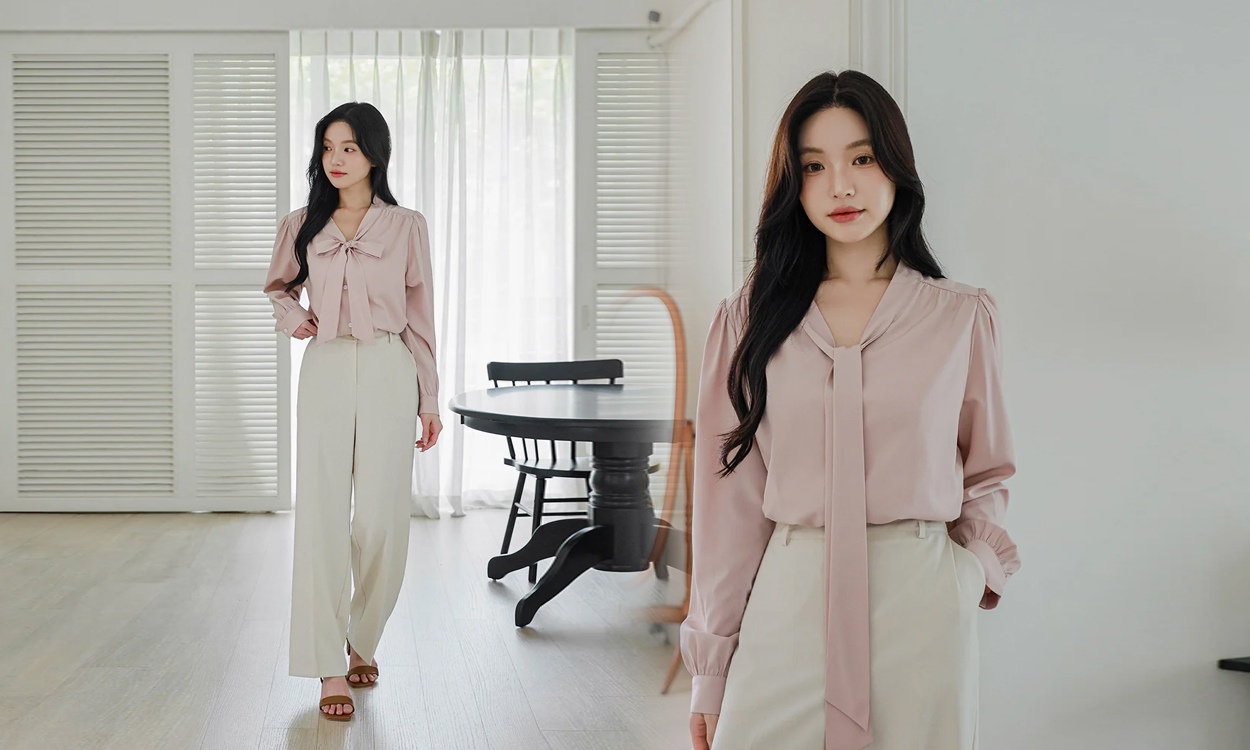 가을 데이트룩의 완성은
여성스러운 블라우스로