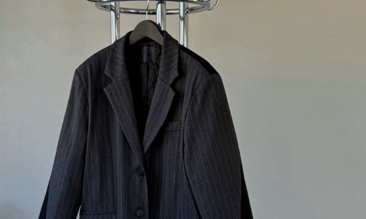 25 F/W
LOOKNONE MADE