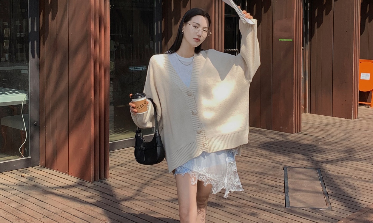 주문 폭주!
레이어드 반팔 티셔츠