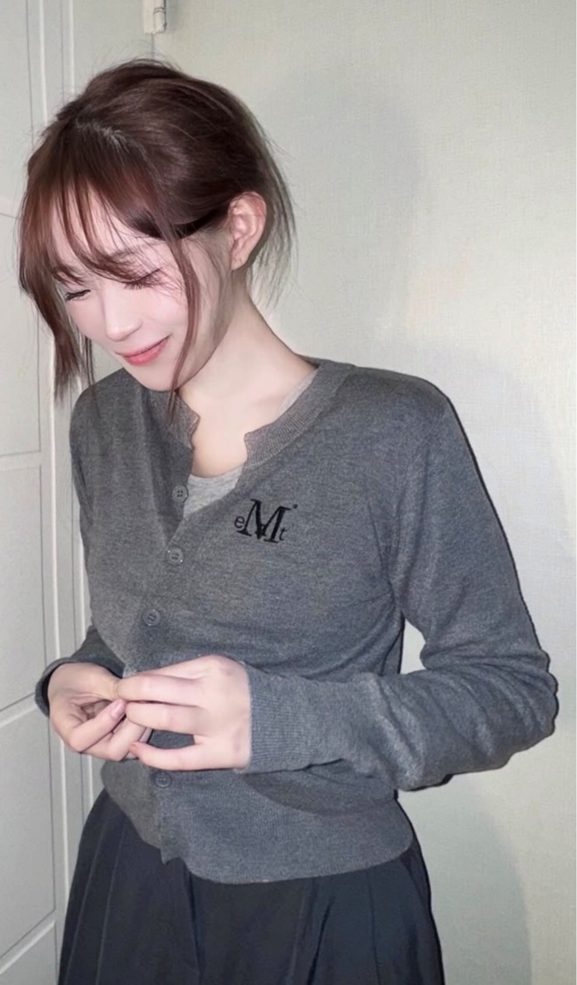 blured_Marais
마레 7 가디건