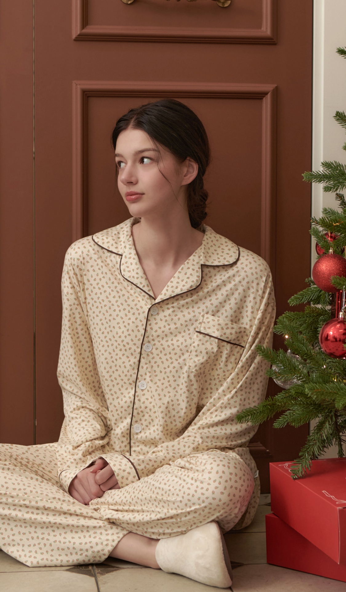 blured_기다리던 홀리데이
OFFHOUR