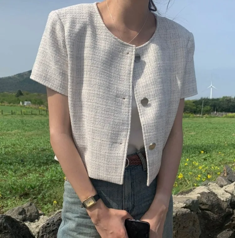 지금 딱 입기 좋은
반팔 트위드 자켓