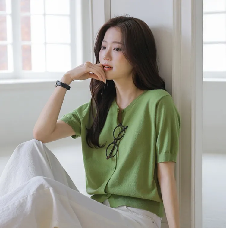 반팔부터 긴팔까지
활용도 만점 가디건