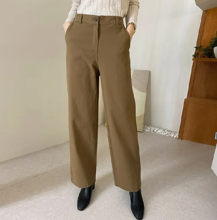 가을 필수 아이템!
자연스러운 일자핏 팬츠