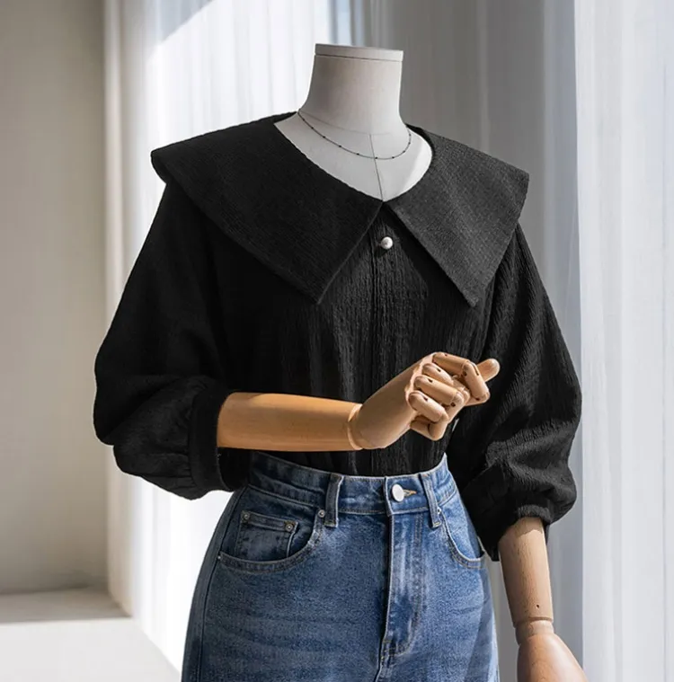 Happy Spring
요루 세일러 블라우스