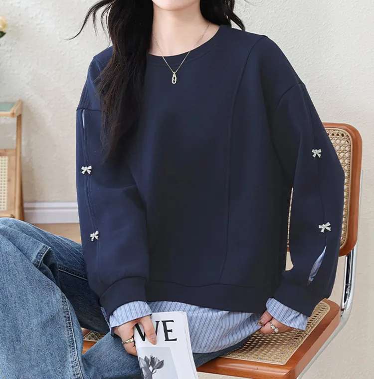 리본 장식 포인트
셔츠 레이어링 티셔츠