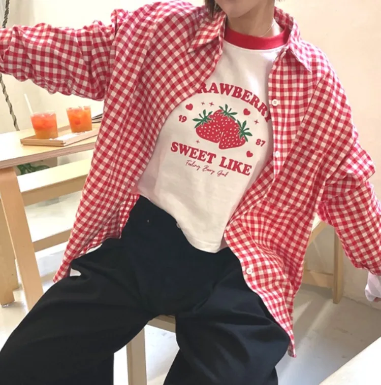 잔잔한 체크 패턴의
루즈핏 캐주얼 셔츠 