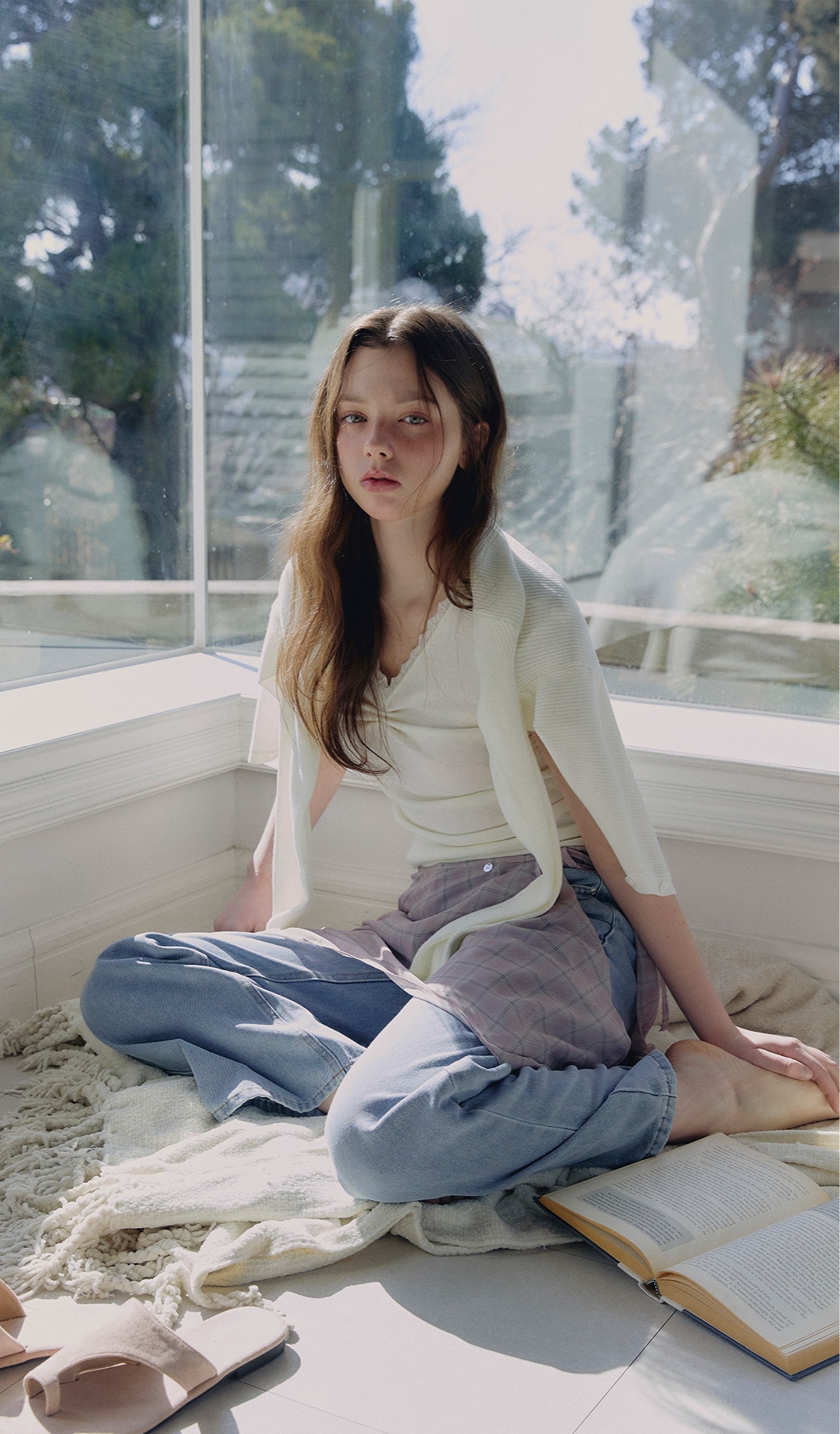 blured_TWEE'S
SOFT ROMANC