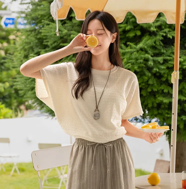 꾸안꾸 무드 뿜뿜
구김 걱정 ZERO