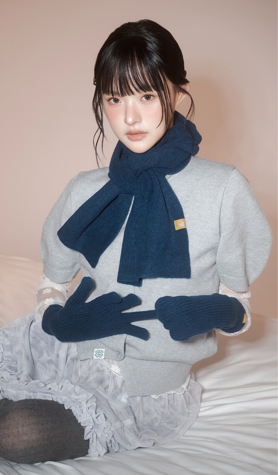 blured_COZY CHAOS
RECLOW