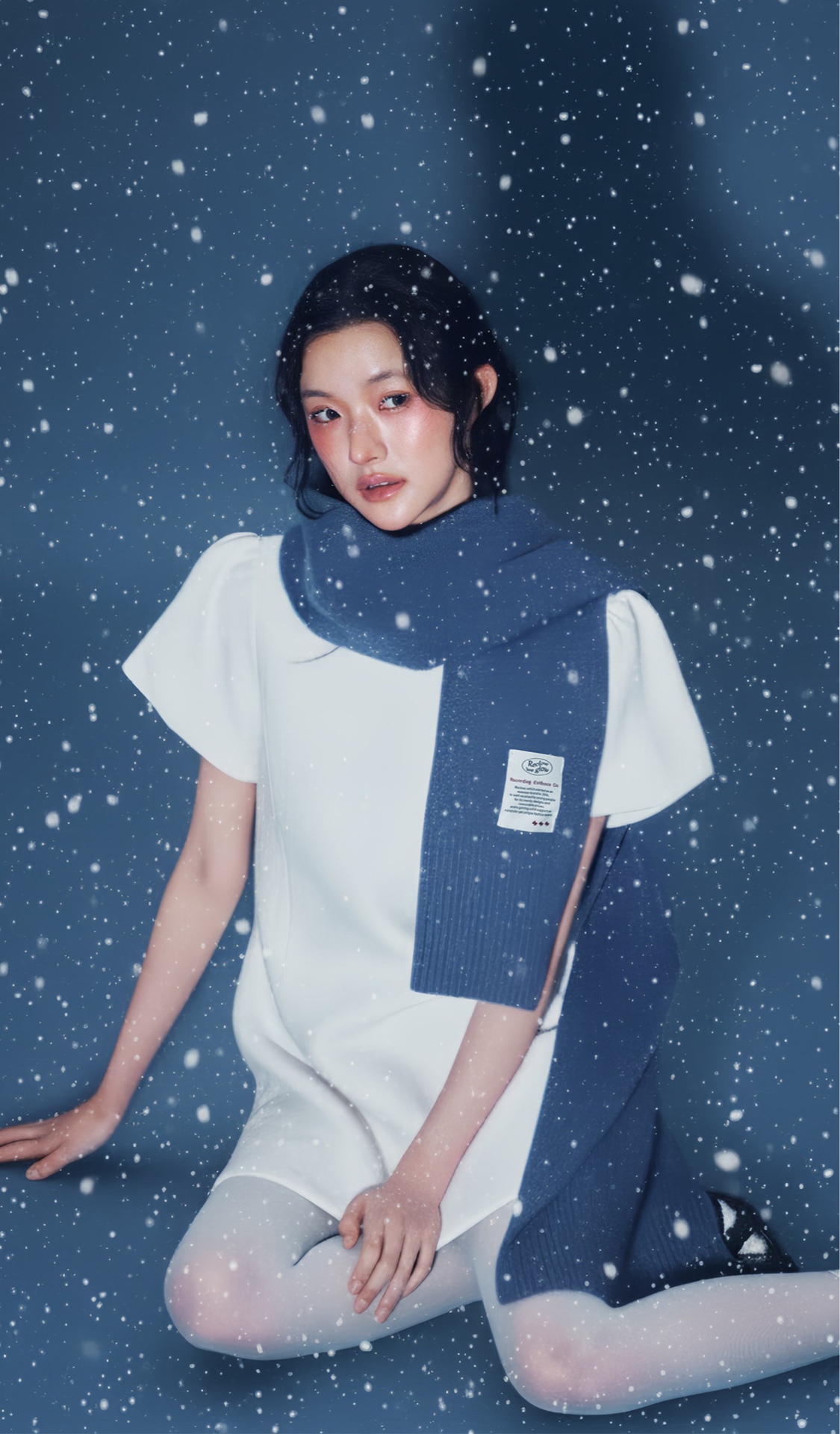 blured_COZY CHAOS
RECLOW