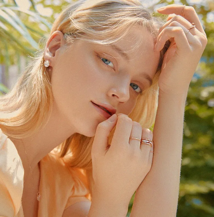 은은하게 빛나는
가을 인기 주얼리