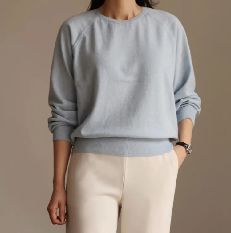 시즌에 딱~맞는 니트
cotton 미엘 라운드