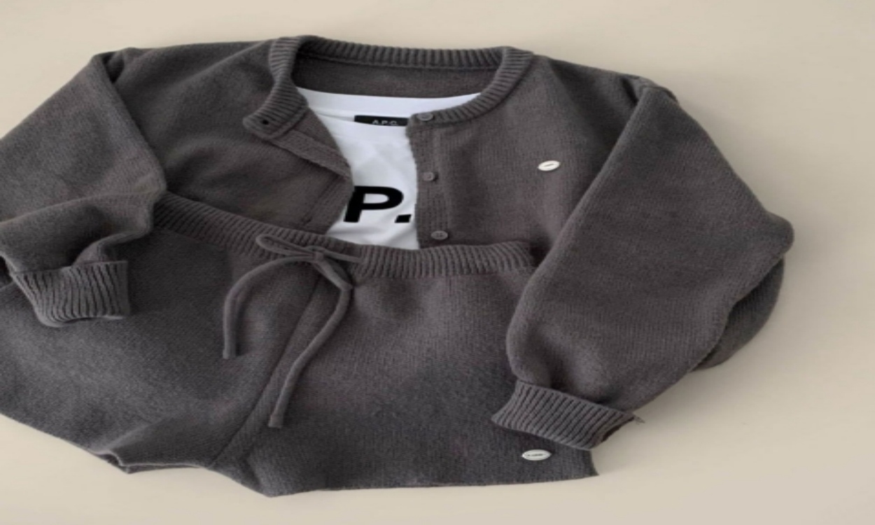 니트가디건팬츠 set
편한데 따뜻해요