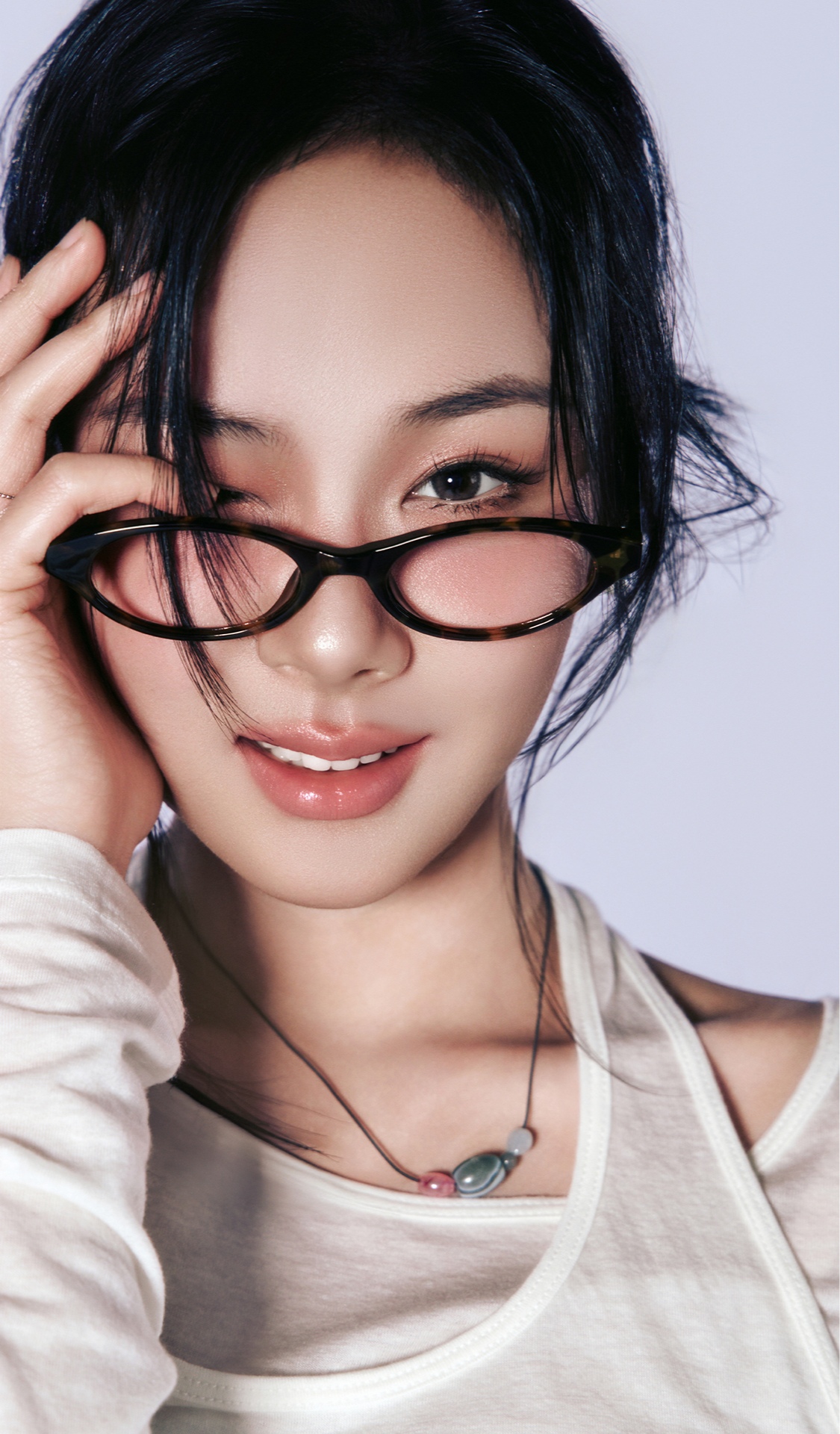 blured_BEST
GLASSES