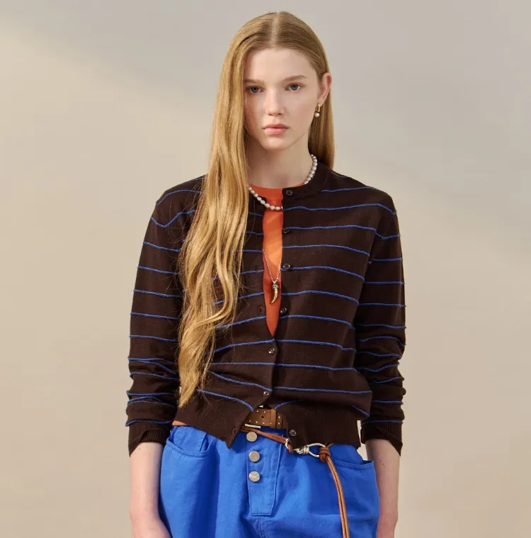 격식 있는 캐주얼
스트라이프 니트 가디건