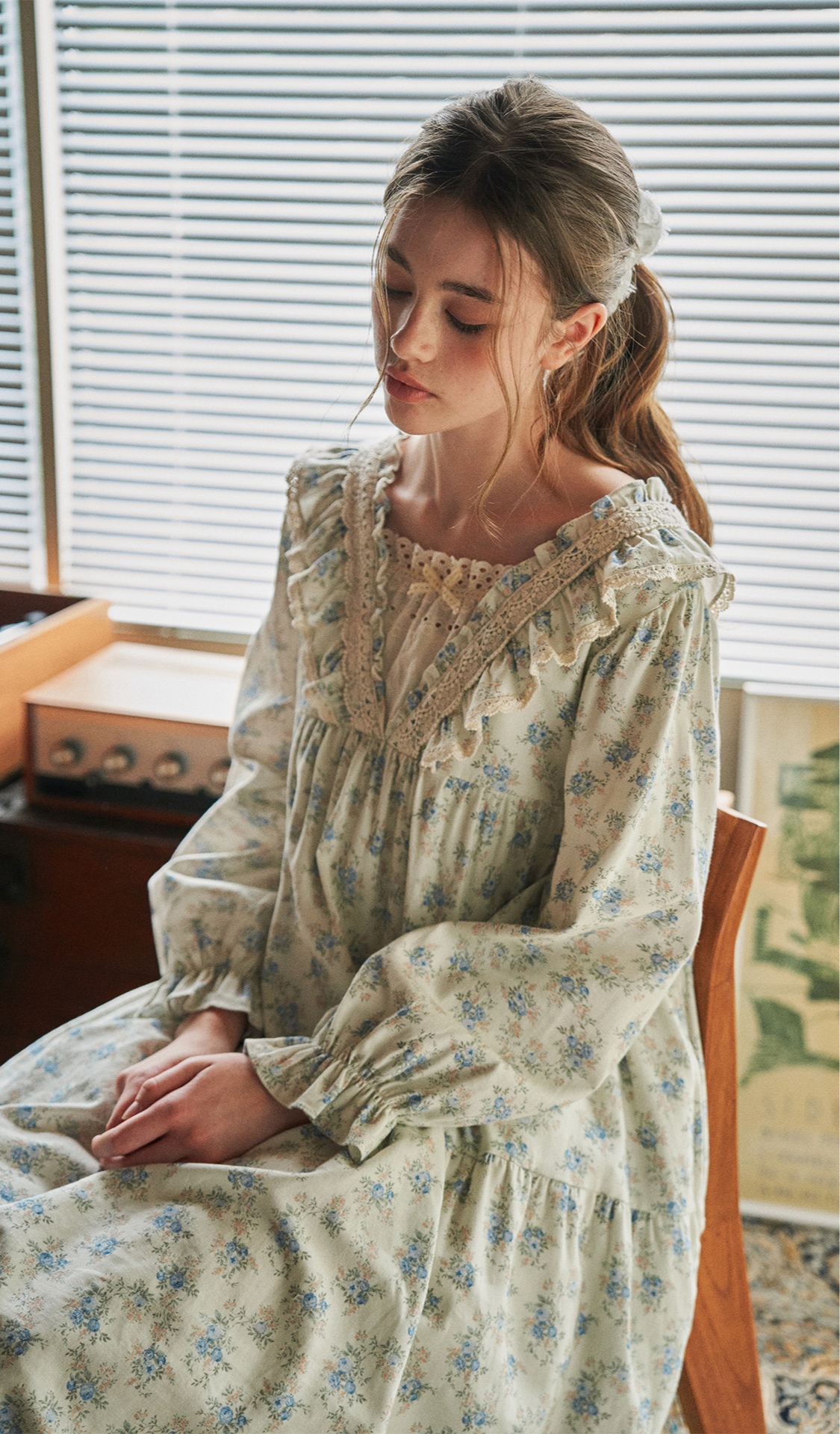 blured_플로럴 파자마
은은하고 잔잔한