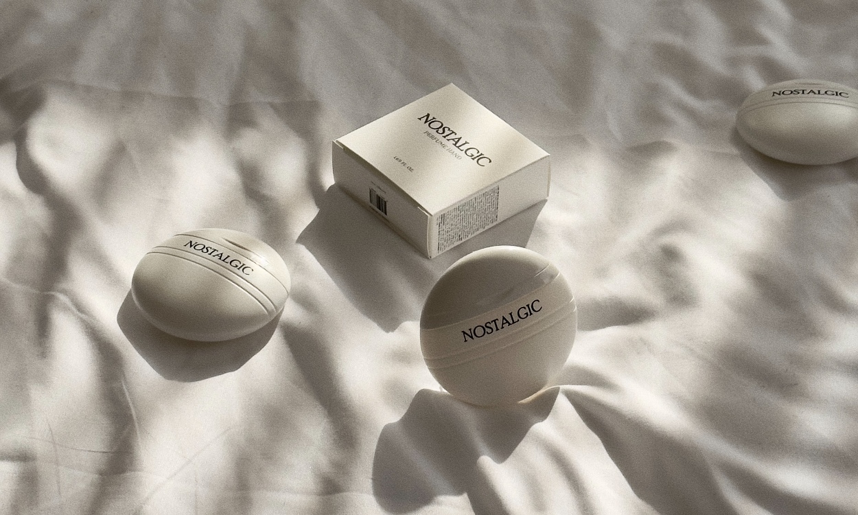 감각적인 뷰티 제스처
노스탤직 퍼퓸 핸드크림