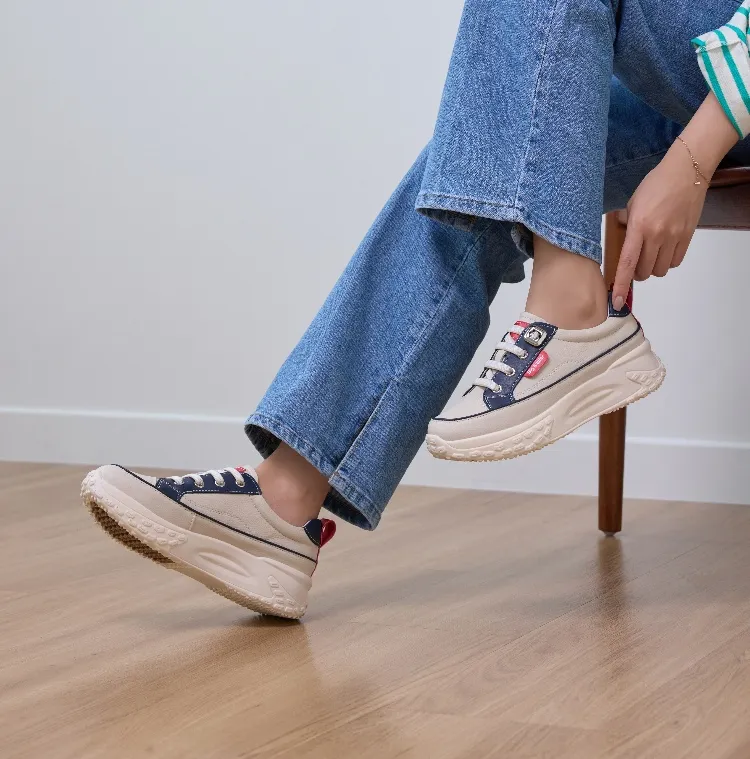 지금 핫한
데일리 스니커즈