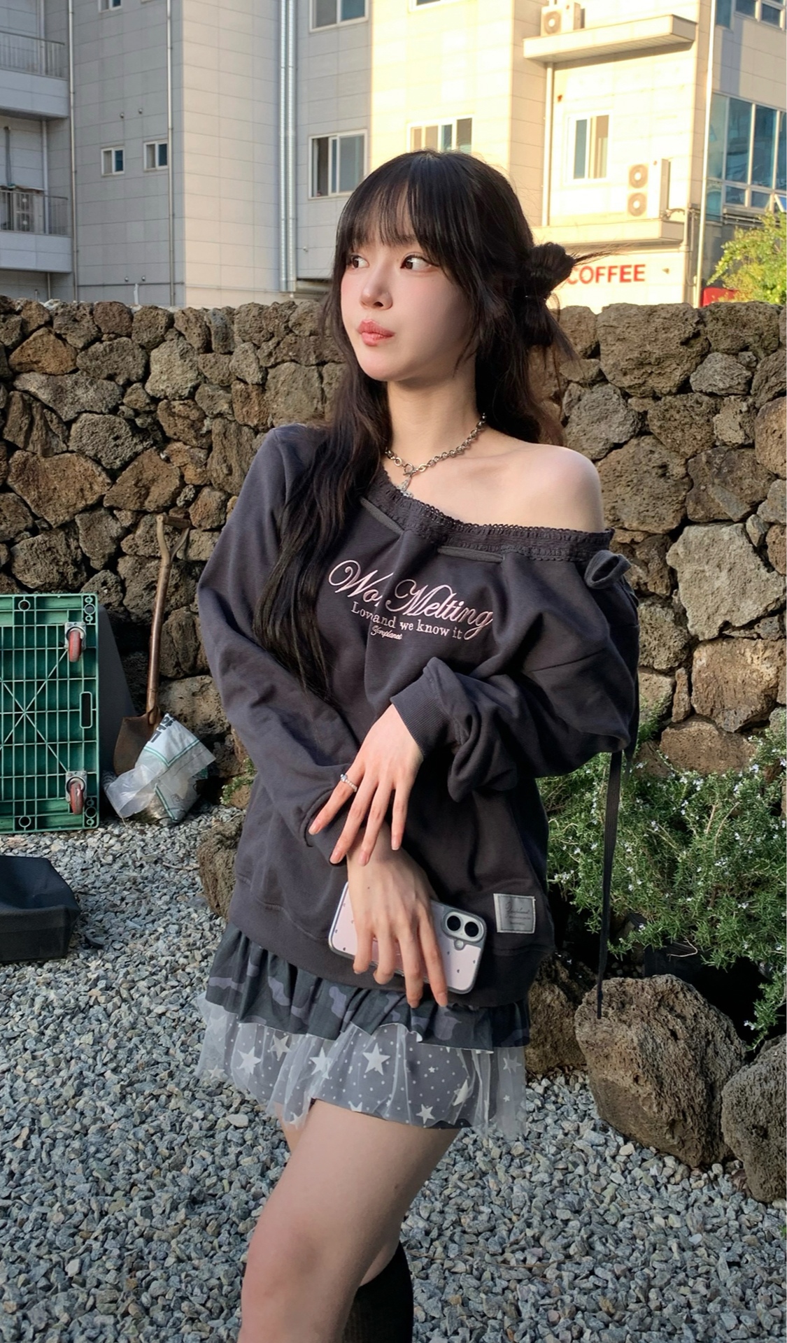 blured_여리핏 오프숄더
아이템 모음