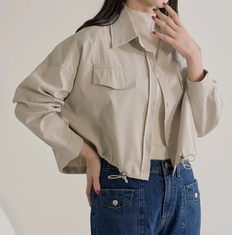 스트링으로 핏 조절가능
루즈핏 데일리 카라 자켓