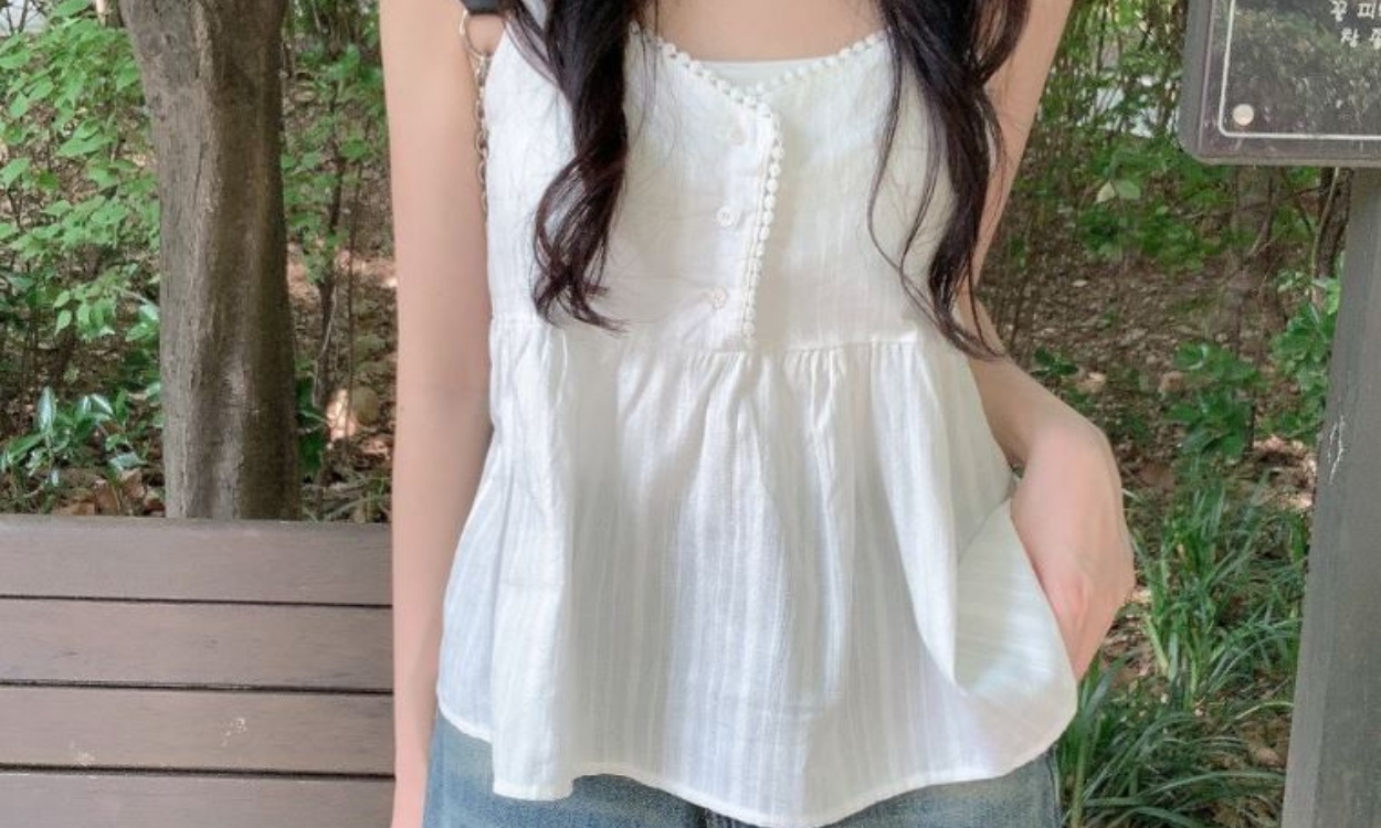 가디건과 함께 입으면
배로 여리해지는 봄템!