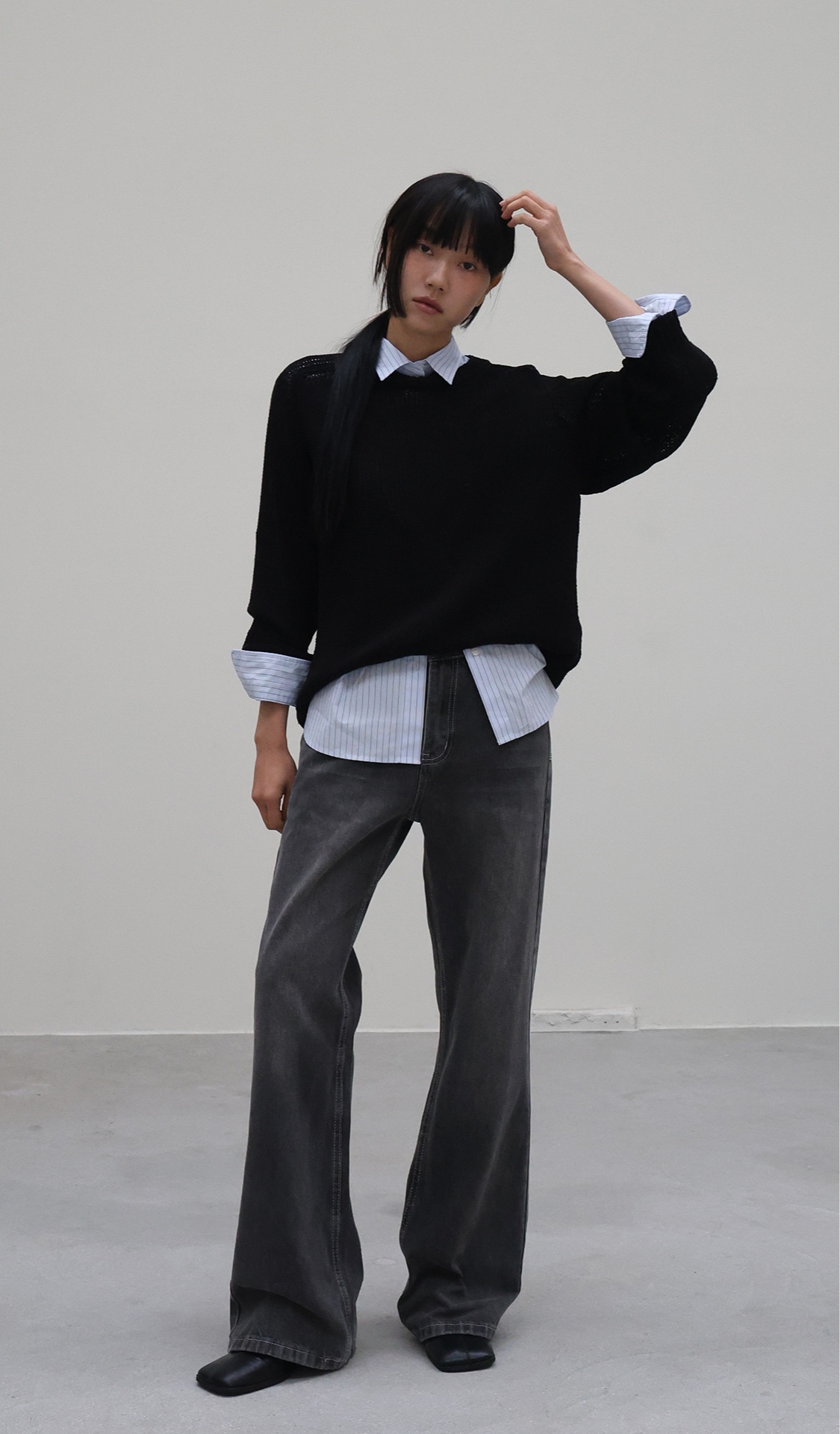 blured_25 AUTUMN
루즈붓컷 데님 시리즈