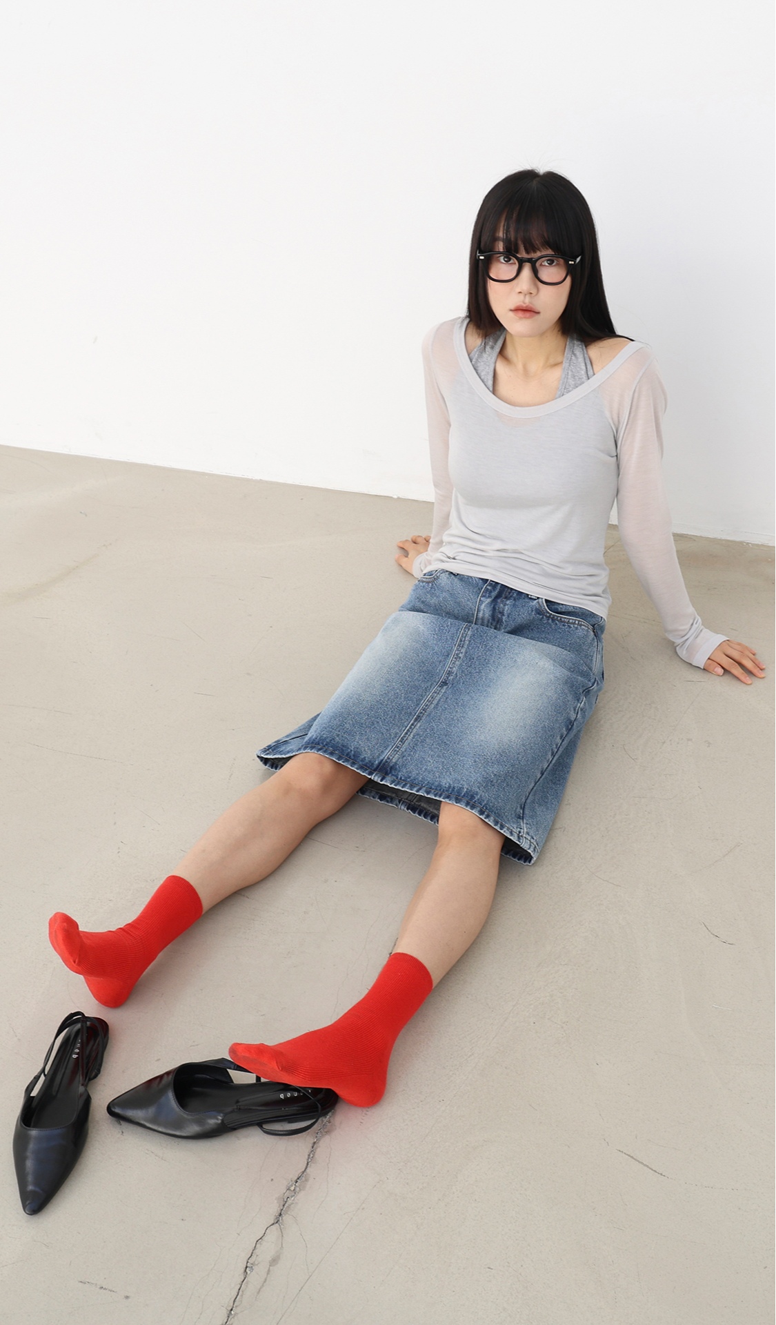 blured_MILLIONCOR
MILLIONCOR