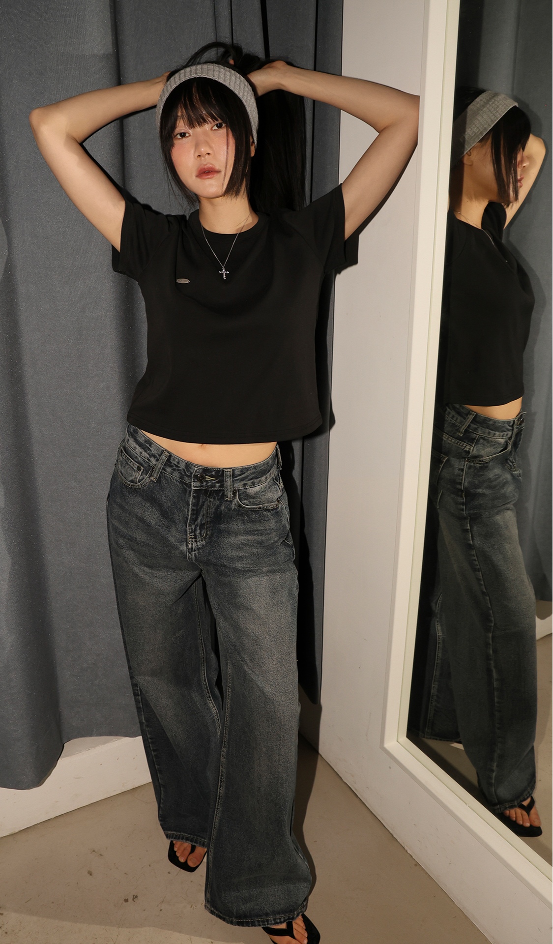 blured_MILLIONCOR
MILLIONCOR