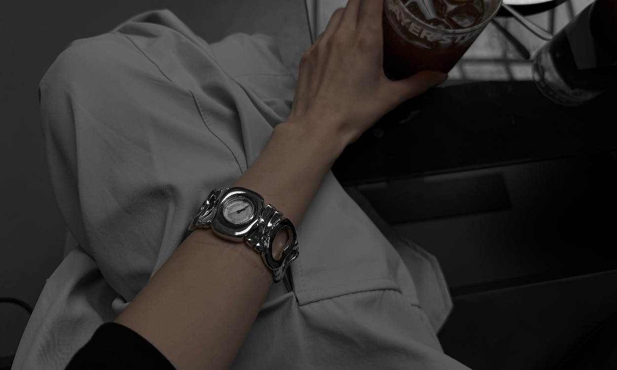 손목에 더해지는 무드