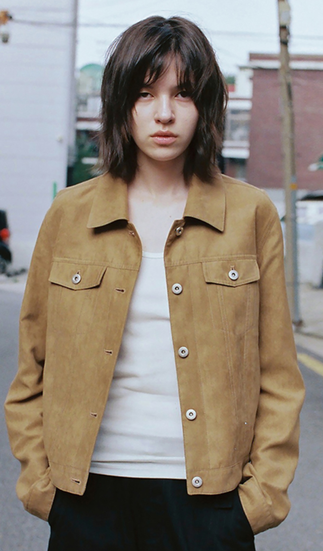 blured_INSILENCE 
WOMEN