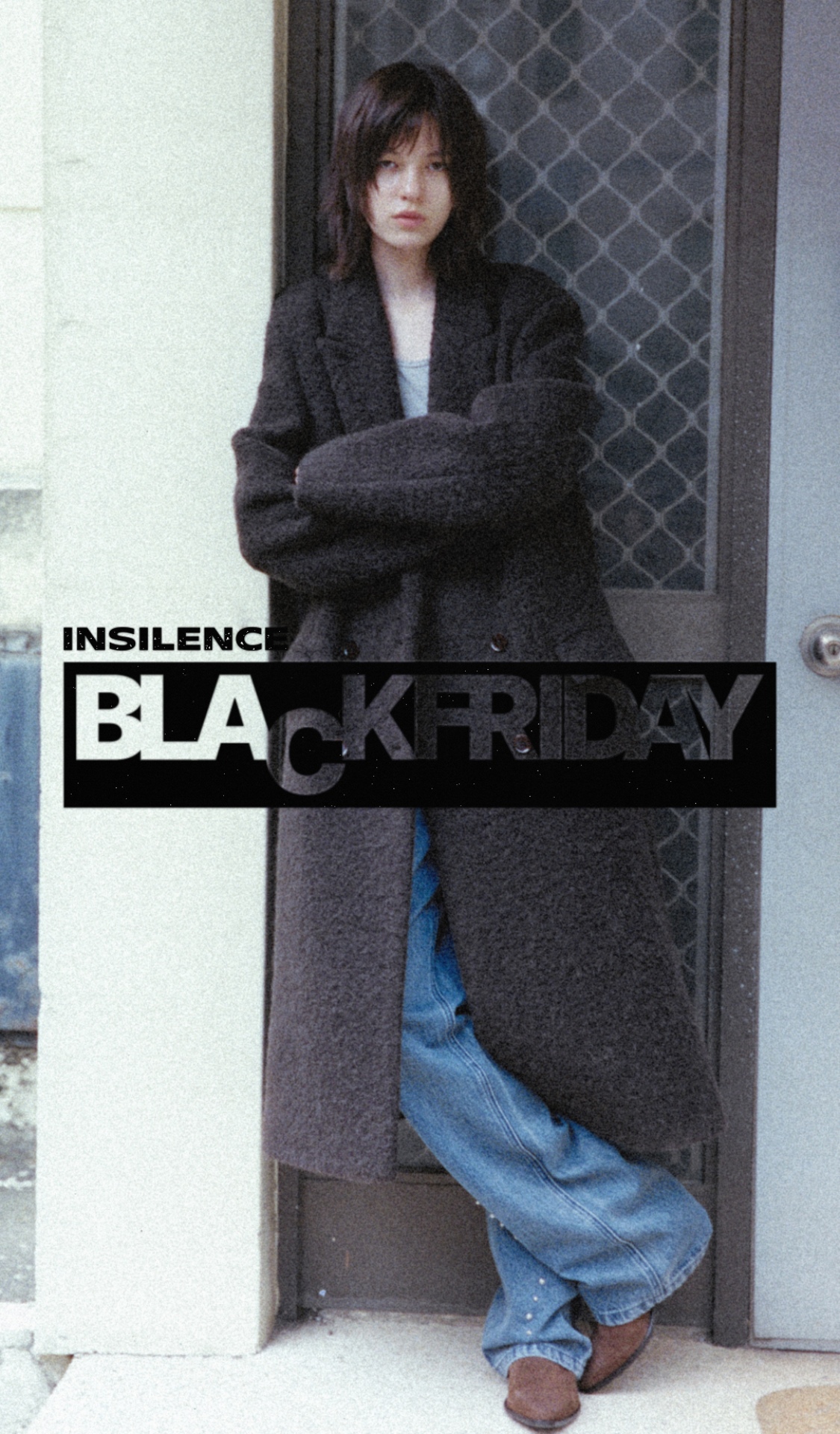 blured_인사일런스 우먼
블랙프라이데이 시작