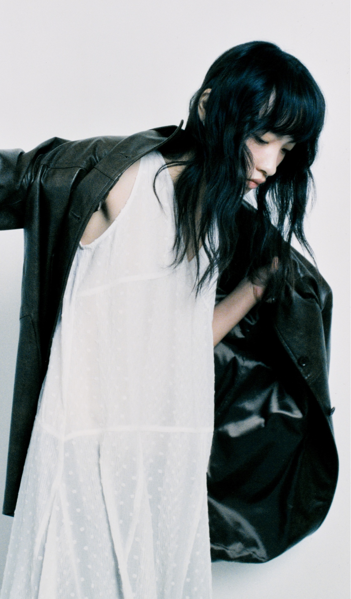 blured_INSILENCE 
WOMEN